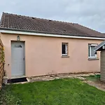 Holiday home Maison Chaleureuse Au Calme