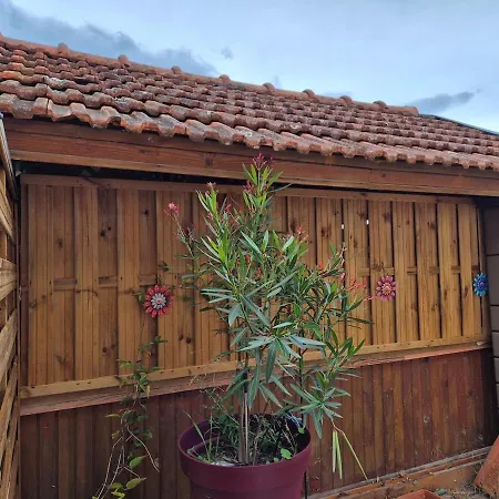 Maison Chaleureuse Au Calme * Domerat