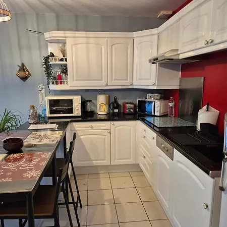 Maison Chaleureuse Au Calme Domerat