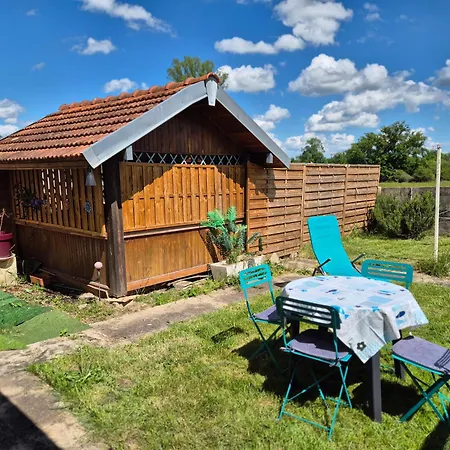Holiday home Maison Chaleureuse Au Calme Domerat