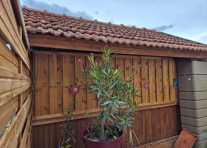 Maison Chaleureuse Au Calme * Domerat